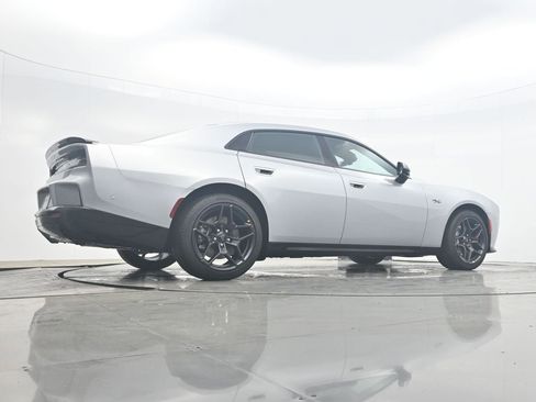 New 2026 Dodge Charger R/T AWD/4WD image 38