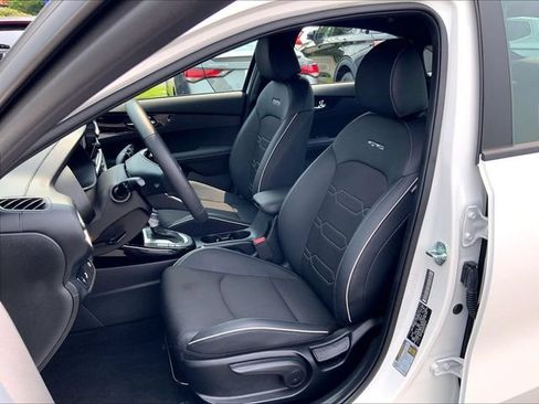 Used 2023 Kia Forte GT-Line FWD image 5