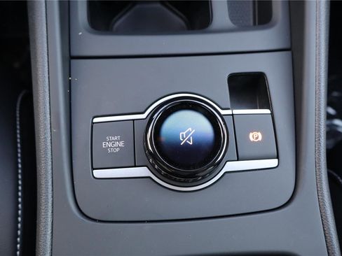 New 2026 Volkswagen Tiguan SE image 20