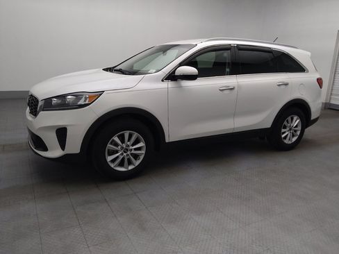 Used 2020 Kia Sorento LX w/ LX I4 Convenience Package FWD image 2