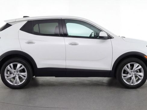 Used 2025 Buick Encore GX Preferred image 11