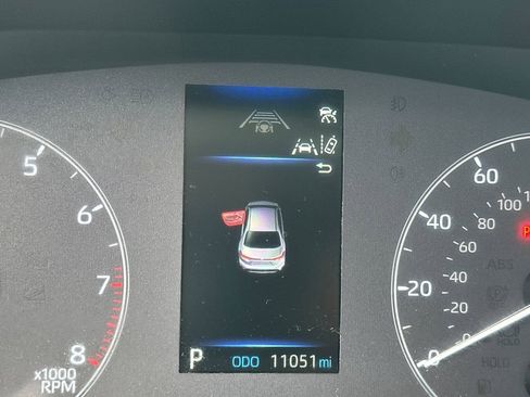 Certified 2025 Toyota Corolla LE image 29