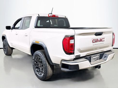New 2026 GMC Canyon Elevation w/ Convenience Package image 3