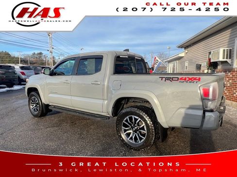 Used 2020 Toyota Tacoma TRD Sport w/ Technology Package image 5