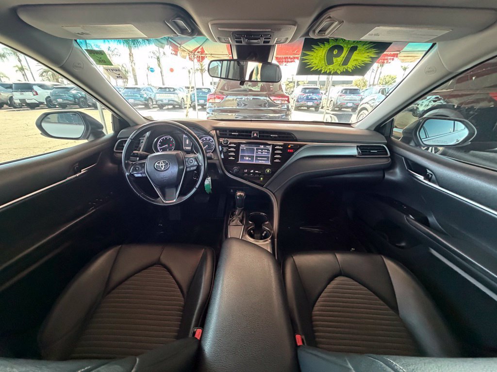 Used 2019 Toyota Camry SE w/ Protection Package (Q2) FWD image 15