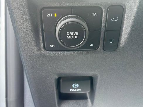Certified 2025 Ford Expedition Max Active AWD/4WD image 12