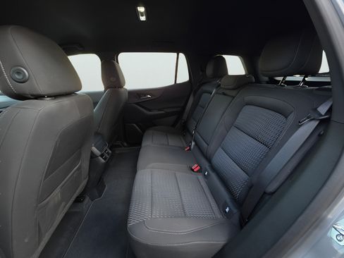 Used 2026 Chevrolet Equinox LT FWD image 17