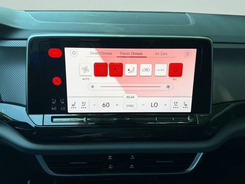 New 2026 Volkswagen Atlas Peak Edition AWD/4WD image 21