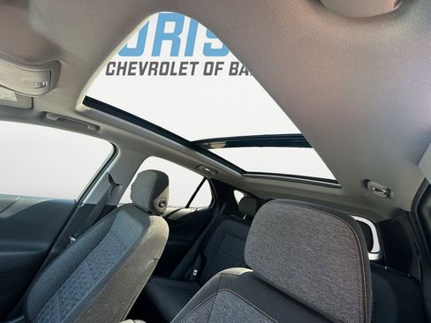 Used 2023 Chevrolet Equinox LT AWD/4WD image 18