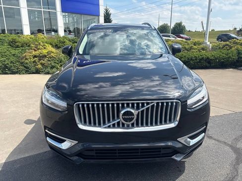 Certified 2024 Volvo XC90 T8 Ultimate w/ Protection Package Premier AWD/4WD image 3