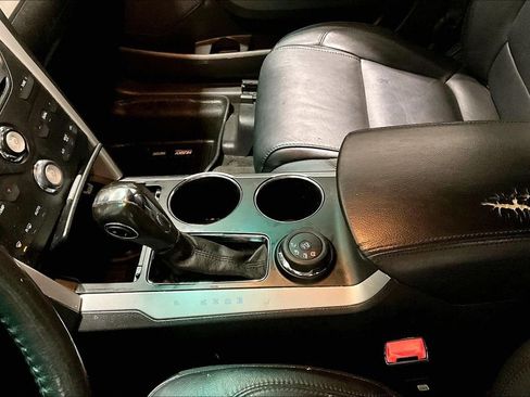 Used 2014 Ford Explorer XLT w/ Equipment Group 202A image 18