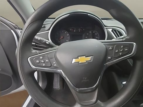 Used 2024 Chevrolet Malibu LT FWD image 21