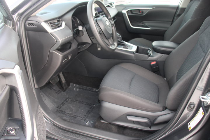 Certified 2025 Toyota RAV4 LE AWD/4WD image 11