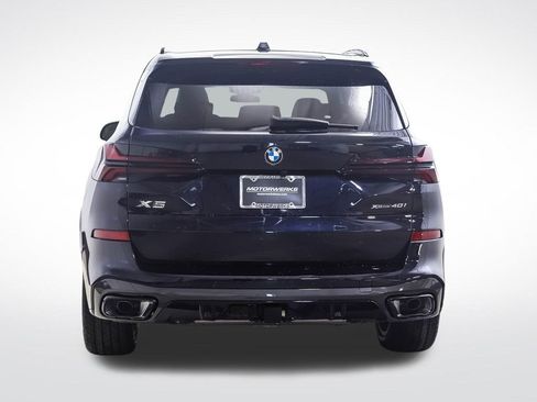 New 2026 BMW X5 xDrive40i w/ M Sport Package AWD/4WD image 4