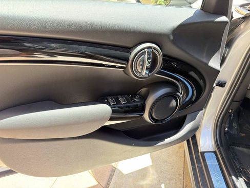 Certified 2023 MINI Cooper S FWD image 12