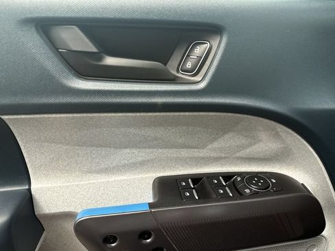 Used 2026 Ford Maverick XLT FWD image 13
