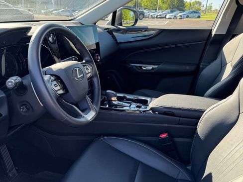 Used 2025 Lexus NX 350 AWD w/ Accessory Package (2T) image 8
