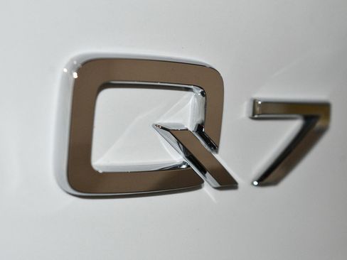 Used 2023 Audi Q7 3.0T Prestige w/ Prestige Package image 99