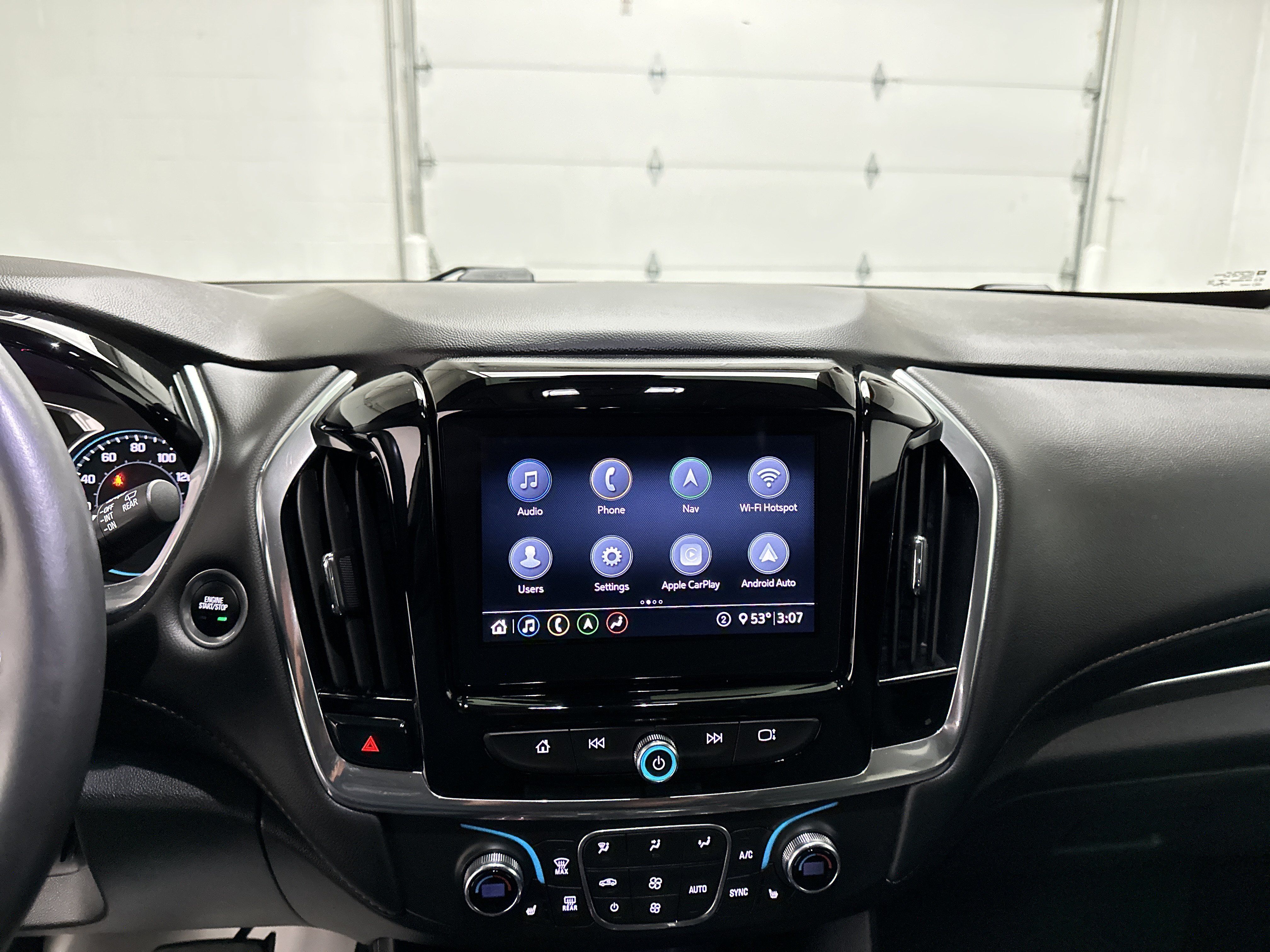 Used 2021 Chevrolet Traverse RS AWD/4WD image 33