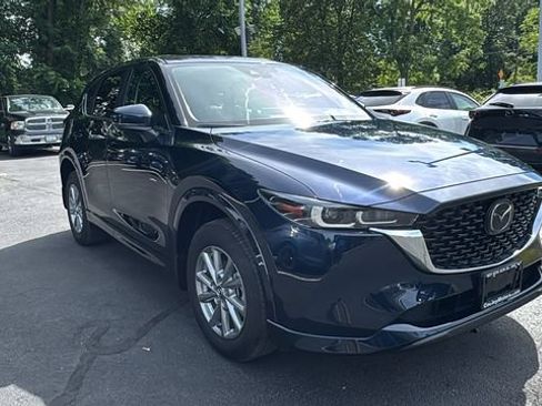 Used 2025 MAZDA CX-5 AWD 2.5 S w/ Preferred Package image 3