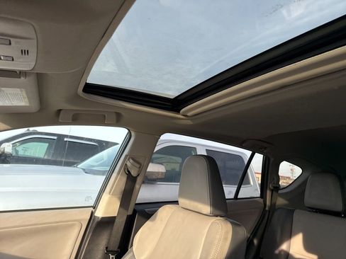 Used 2013 Toyota RAV4 Limited image 14