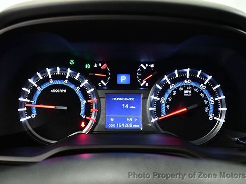 Used 2014 Toyota 4Runner Limited AWD/4WD image 36