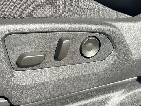 New 2026 GMC Sierra 1500 Elevation image 11