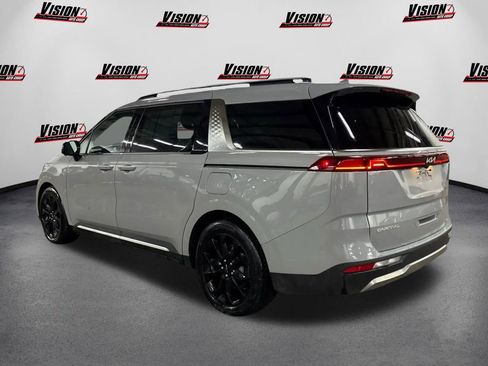 Certified 2024 Kia Carnival SX Prestige image 7