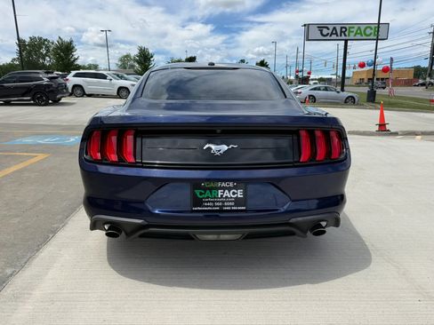 Used 2020 Ford Mustang Coupe RWD image 11