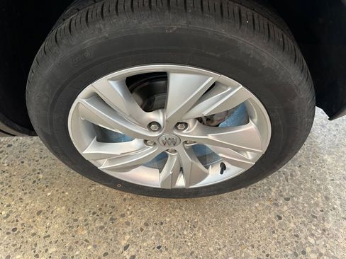 Used 2025 Buick Encore GX Preferred FWD image 29