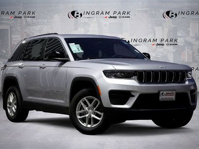 New 2025 Jeep Grand Cherokee Laredo X w/ Luxury Tech Group I