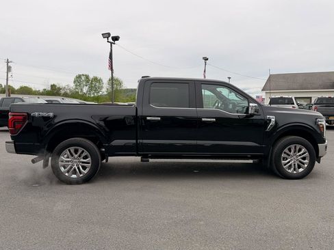 Used 2025 Ford F150 Lariat w/ Equipment Group 502A High AWD/4WD image 4
