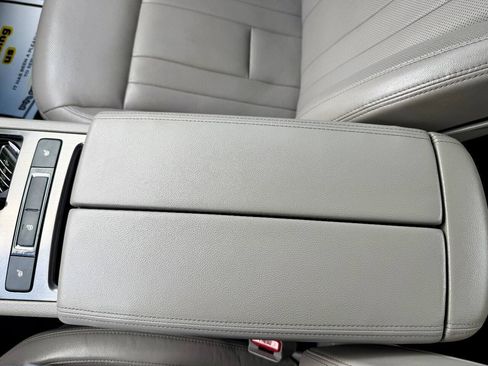 Used 2018 Genesis G80 3.8 AWD/4WD image 45