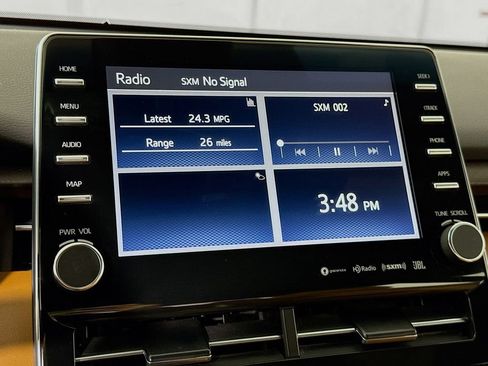 Used 2022 Toyota Avalon Limited w/ Advanced Safety Package FWD image 6