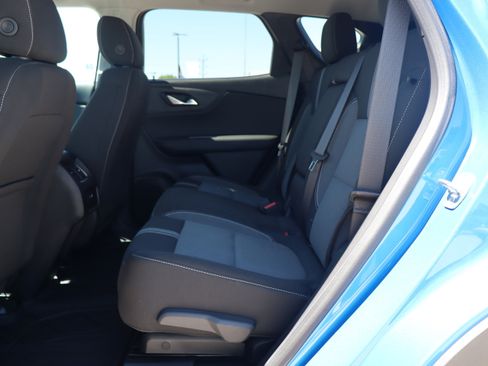 Used 2024 Chevrolet Blazer LT w/ LPO, Floor Liner Package FWD image 11