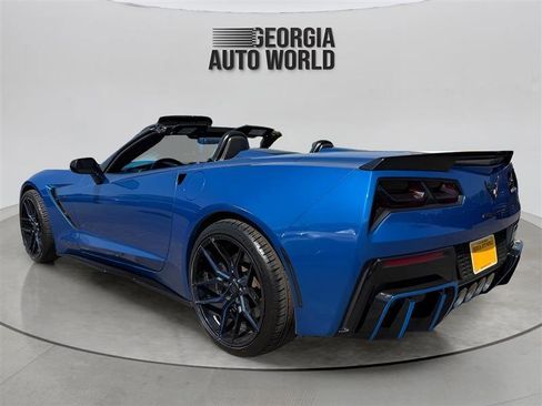 Used 2016 Chevrolet Corvette Stingray Convertible w/ Carbon Flash Badge Package RWD image 16