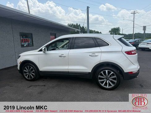 Used 2019 Lincoln MKC Reserve w/ MKC Climate Package AWD/4WD image 4