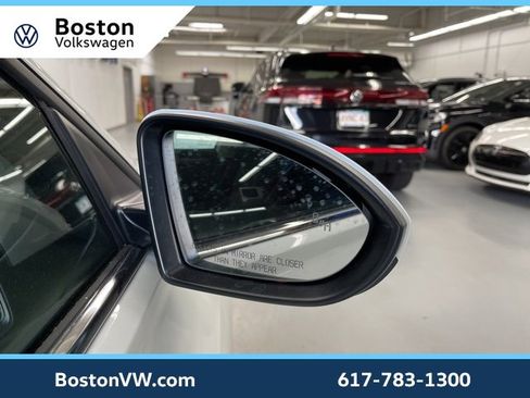 New 2025 Volkswagen Jetta S image 7