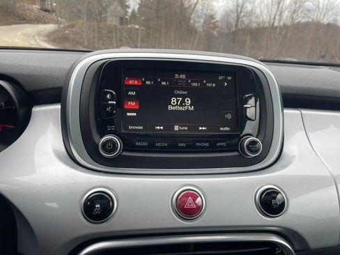 Used 2016 FIAT 500X Lounge image 8