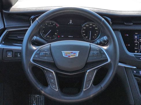 Used 2020 Cadillac XT5 Premium Luxury image 24