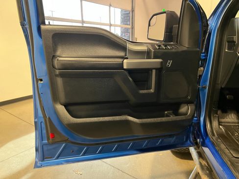 Used 2015 Ford F150 XLT w/ Equipment Group 302A Luxury image 26