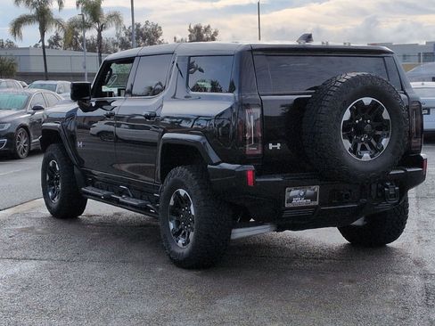 Used 2024 GMC Hummer EV 3X w/ Extreme Off-Road Package image 8