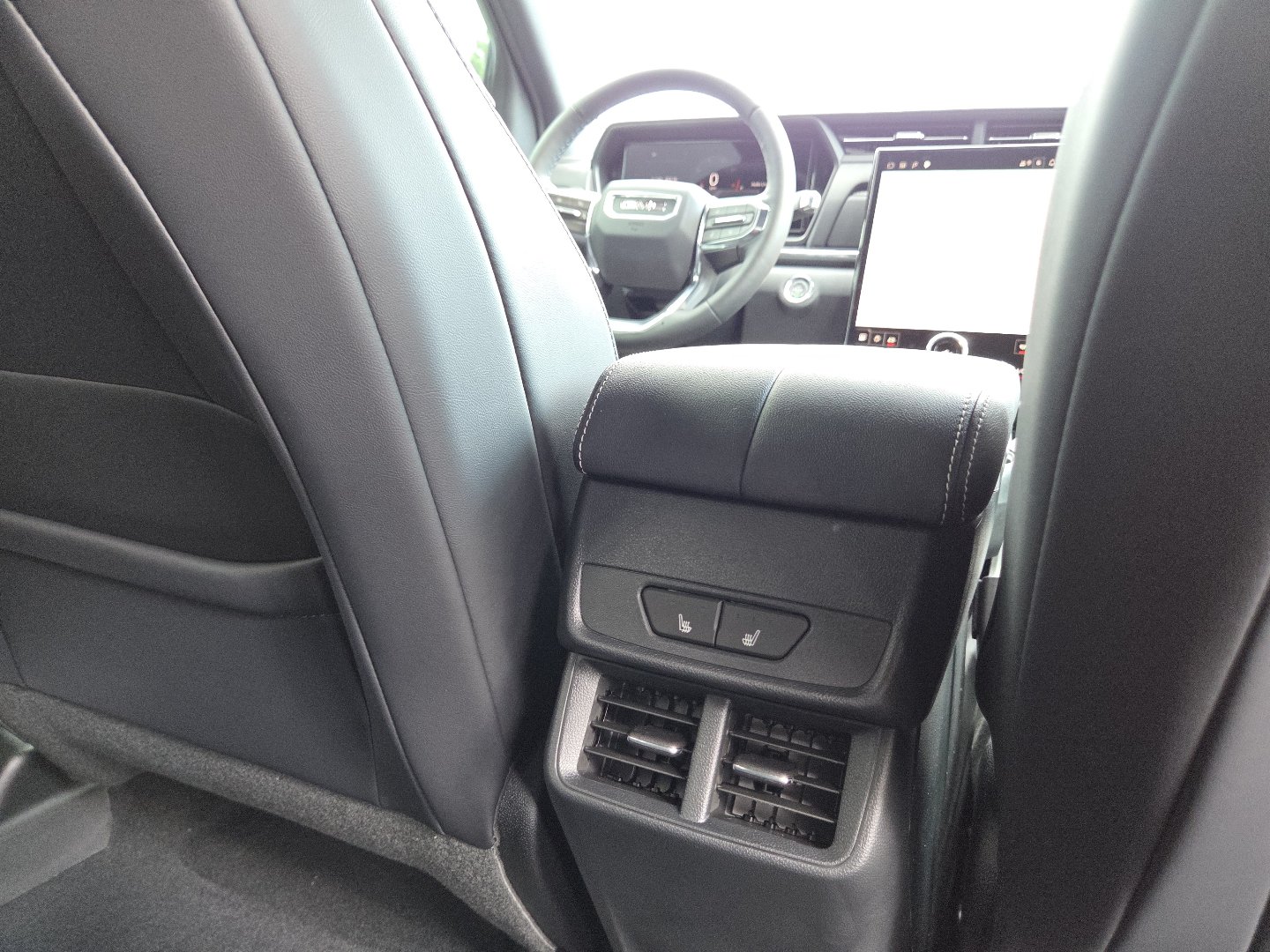 New 2027 GMC Terrain Elevation w/ Elevation Premium Package FWD image 23