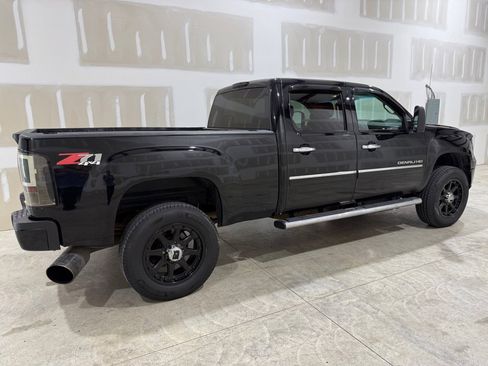 Used 2013 GMC Sierra 2500 Denali image 19