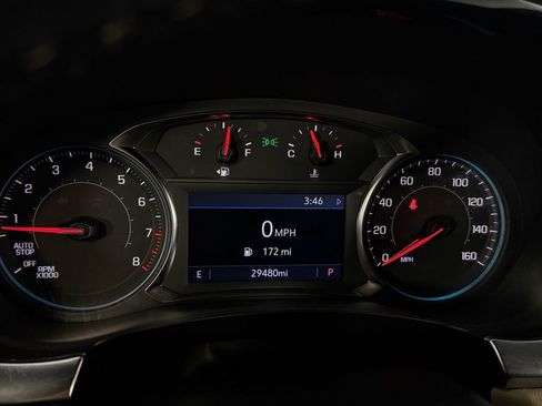 Used 2023 Chevrolet Traverse LT image 17