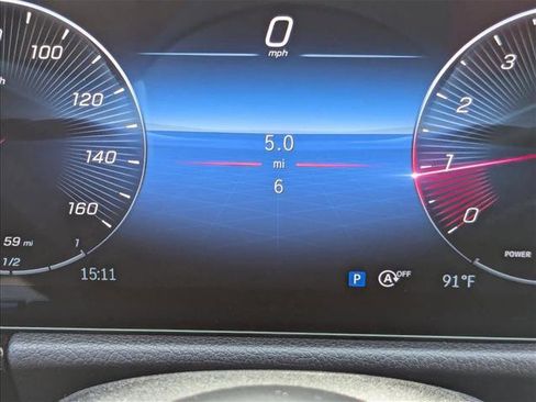 Used 2025 Mercedes-Benz GLA 250 image 10