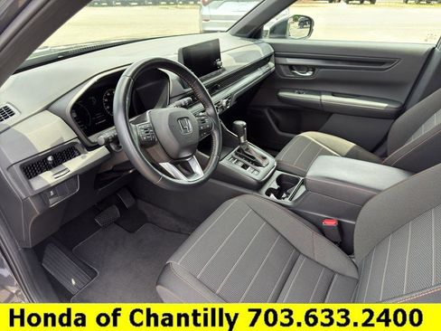 Used 2025 Honda CR-V Sport image 21