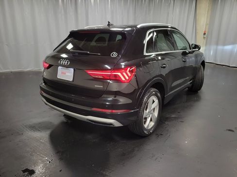 Used 2020 Audi Q3 2.0T Premium w/ Convenience Package AWD/4WD image 9