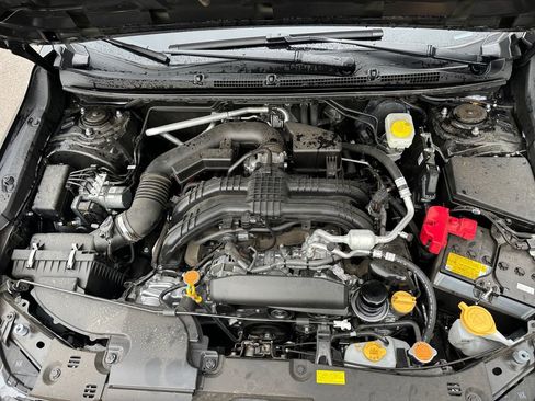 Certified 2025 Subaru Impreza 2.0i image 21