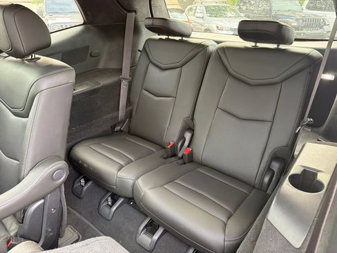 Used 2020 Cadillac XT6 Premium Luxury AWD/4WD image 24
